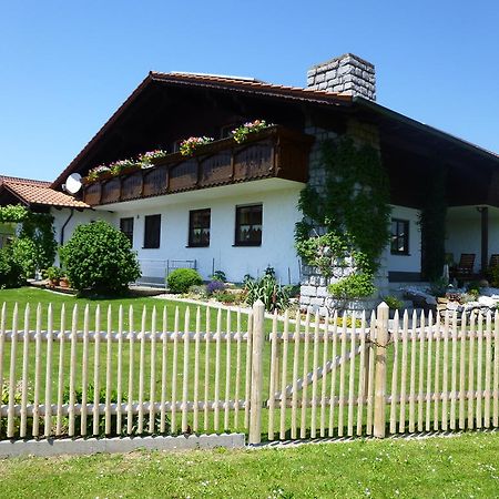 Gastehaus Fischer Hotel Eschlkam Exterior foto